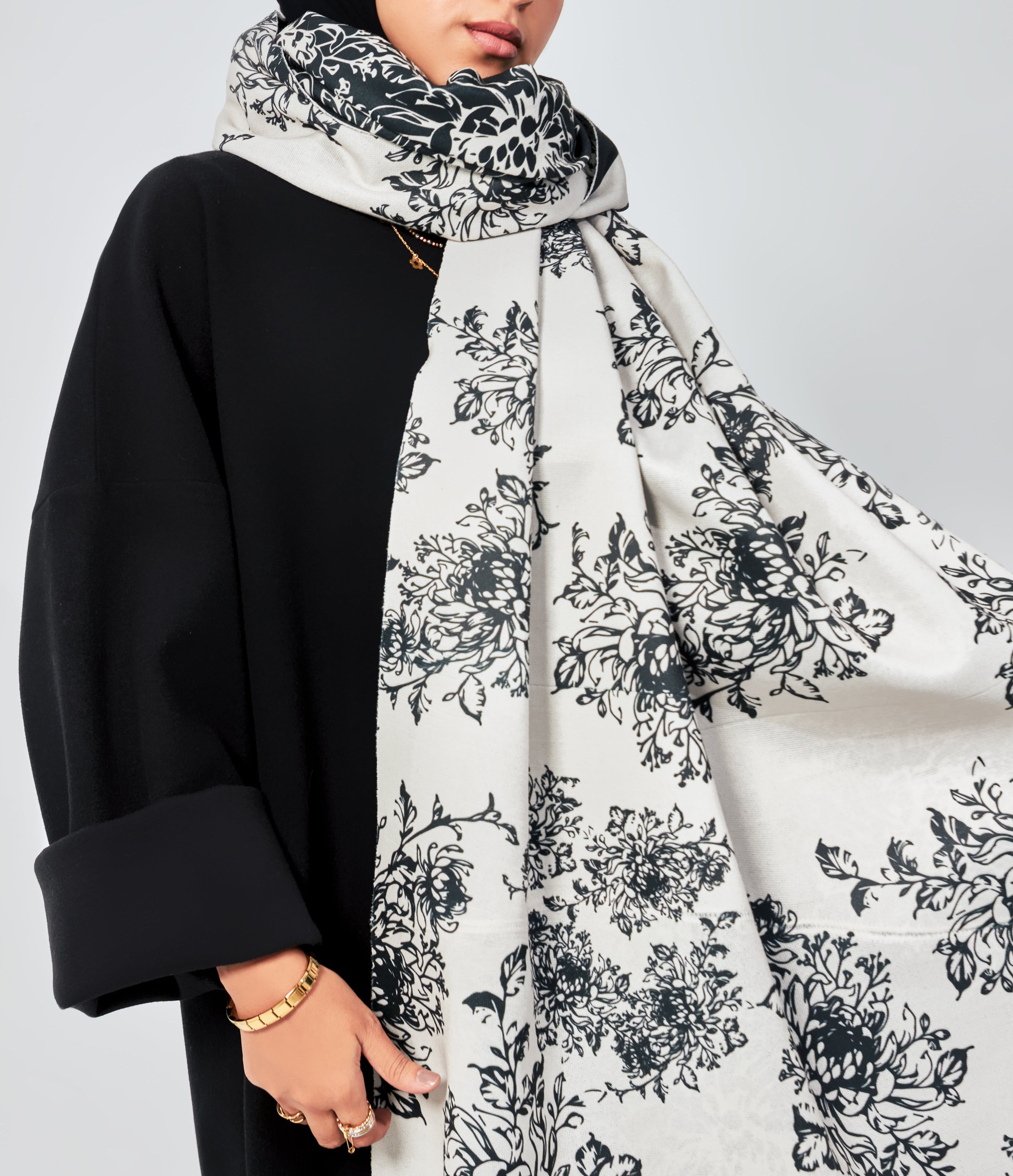 Flowery double face printed scarf